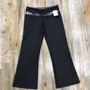 🌟ON SALE🌟 Lululemon Women’s Groove Crop